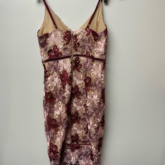 Lulús Endless Elegance Lace - Picture 4 of 6